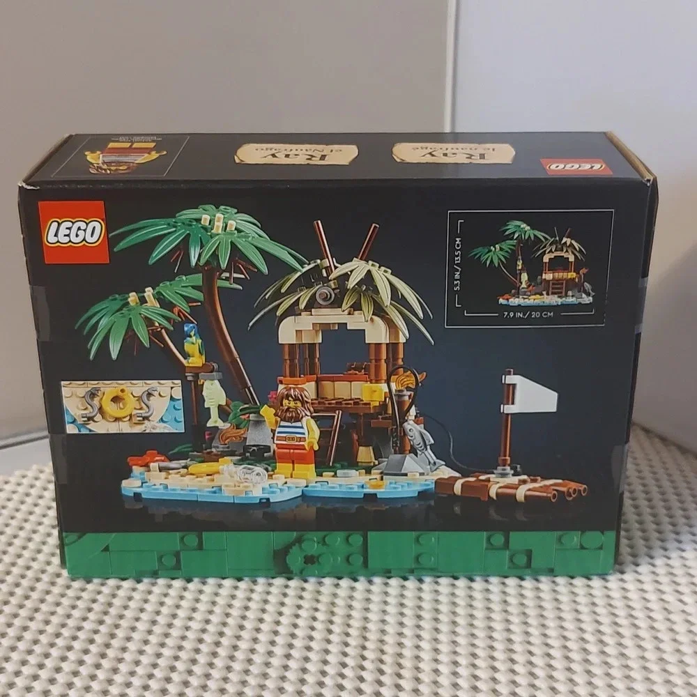 Lego 40566 Ray The Castaway NWT Building Toy Set